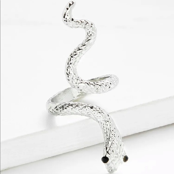LAST ONE Jewel Eyed Pale Silver Snake Ring - Picture 4 of 4